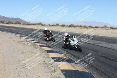 media/Dec-01-2025-Moto Forza (Mon) [[2daa91e15f]]/2-Intermediate Group/Session 4 (Turn 10 Inside)/